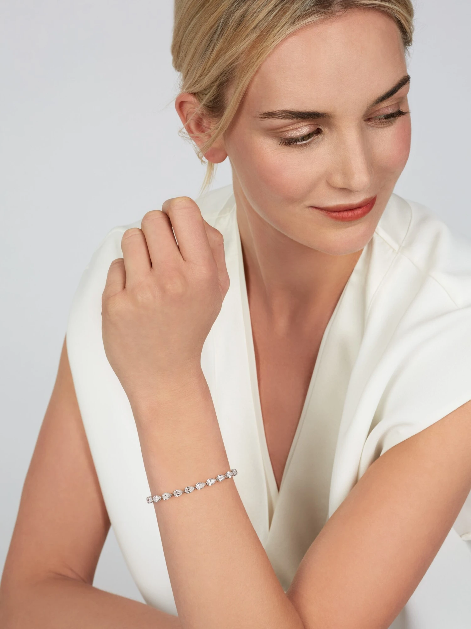 Spotlight Bracelet - Image 2