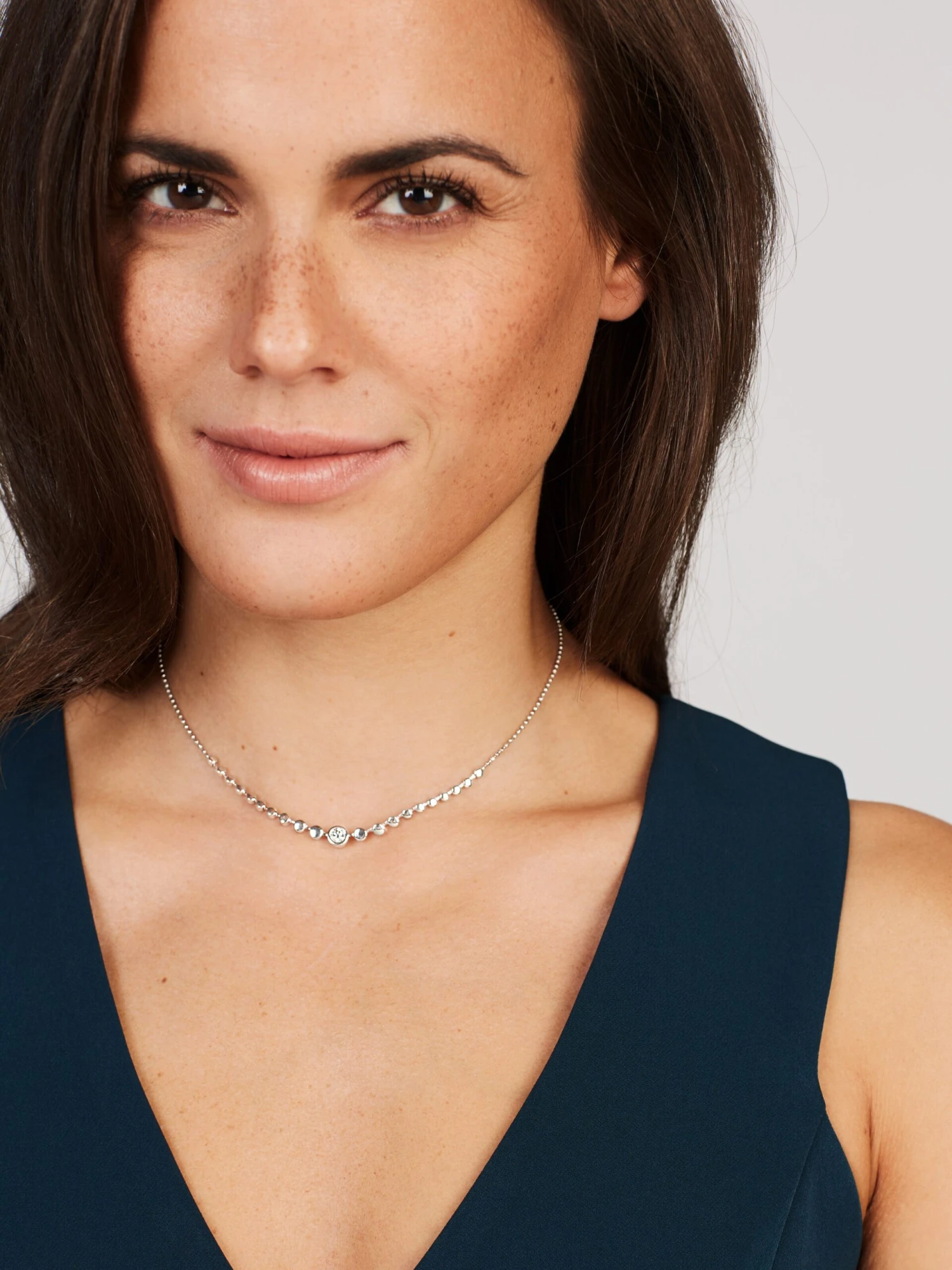 Blu Light Necklace - Image 2